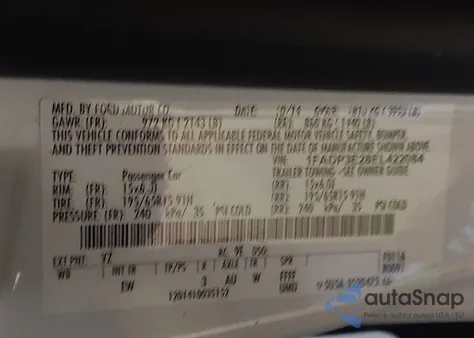 2014 Ford Focus S z USA, uszkodzony, nr VIN 1FADP3E28EL422084